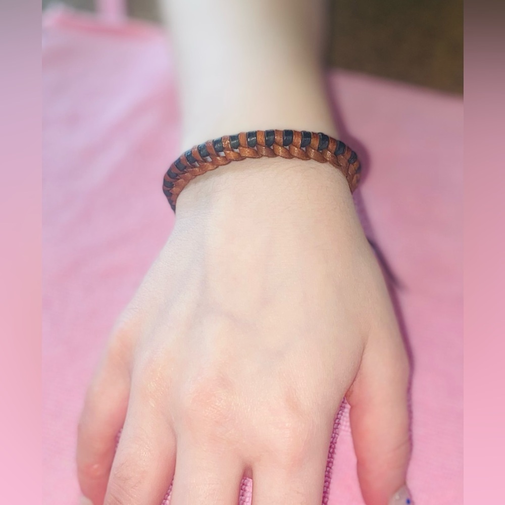 Gallery Brown and Black macrame tied Bracelet